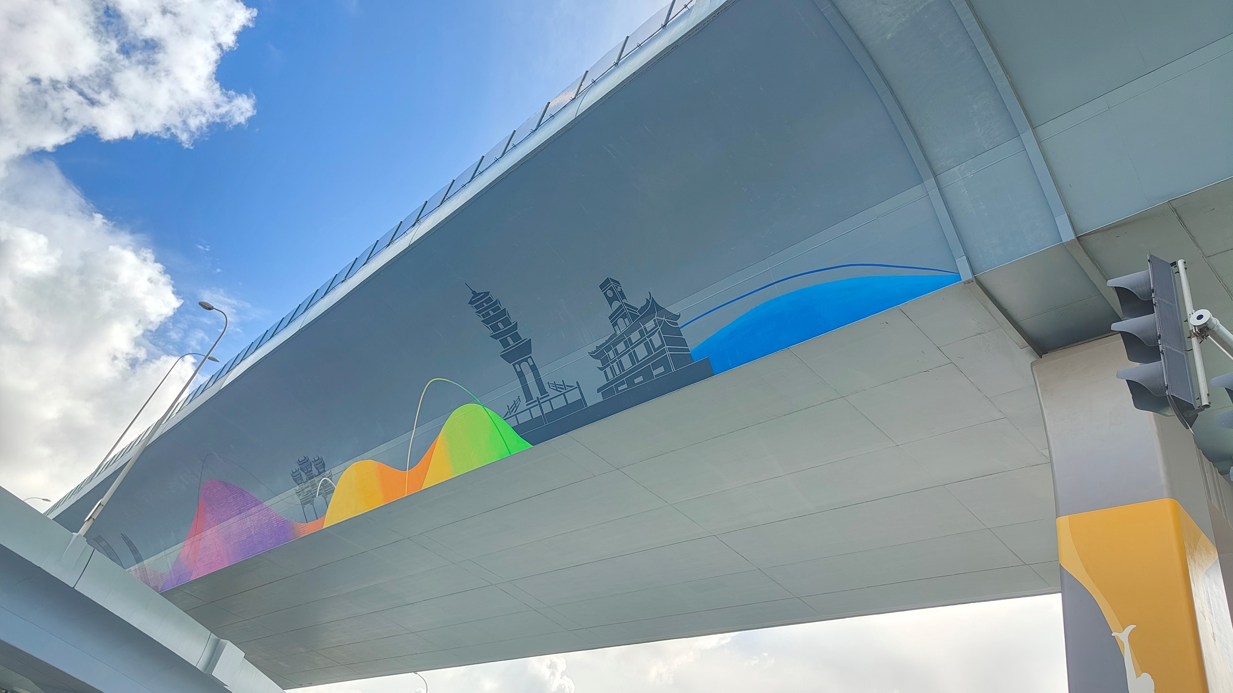 銀圭助力打造亞運精彩路口，為提升城市環境品質貢獻力量